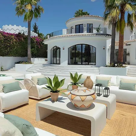 5br Aloha Villa Marbella
